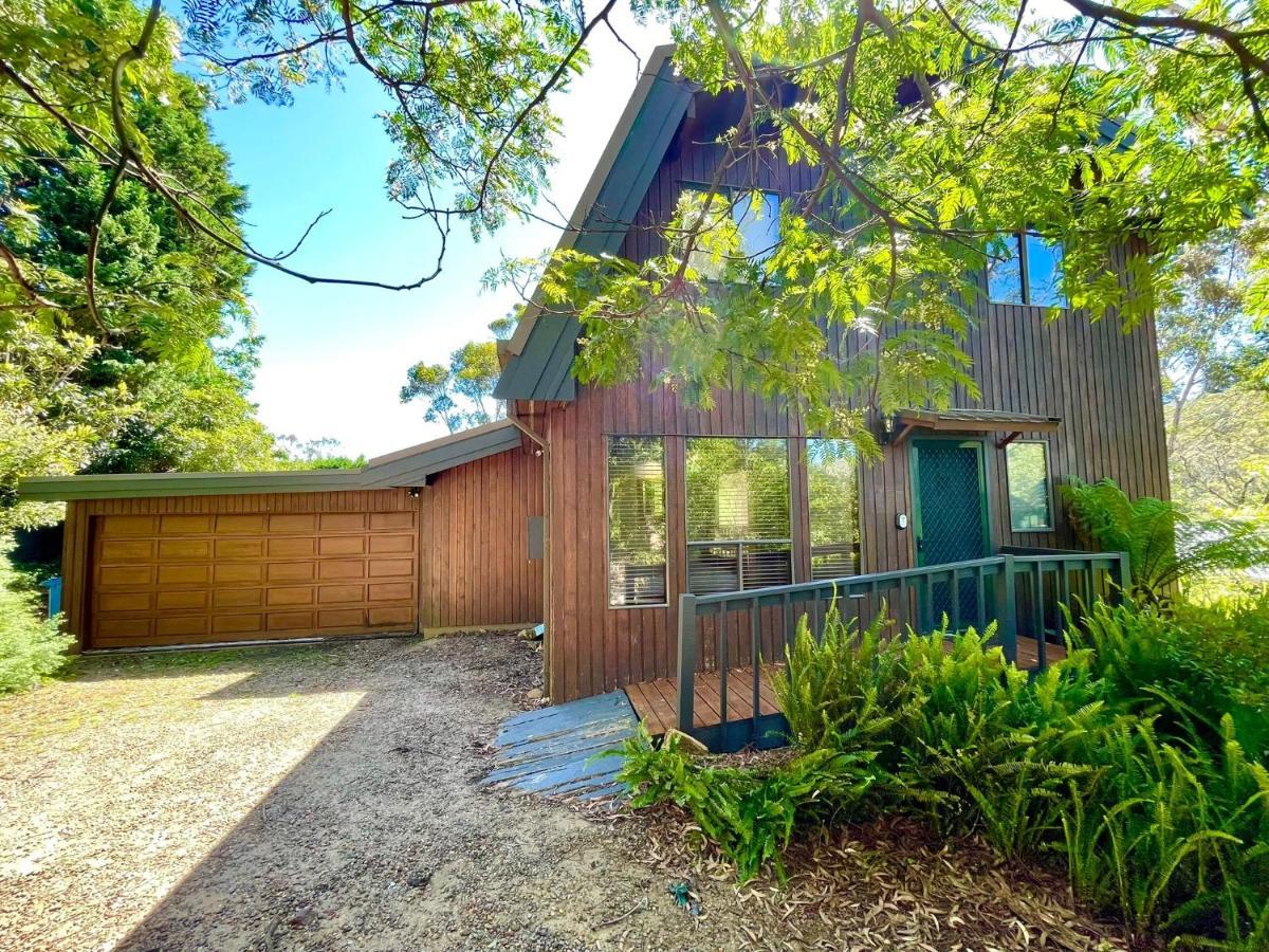 Sublime Cedar Lodge Leura Exterior photo